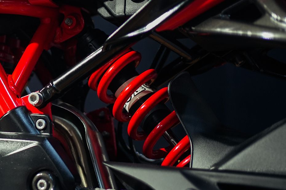 Rear Suspension of Apache RR 310