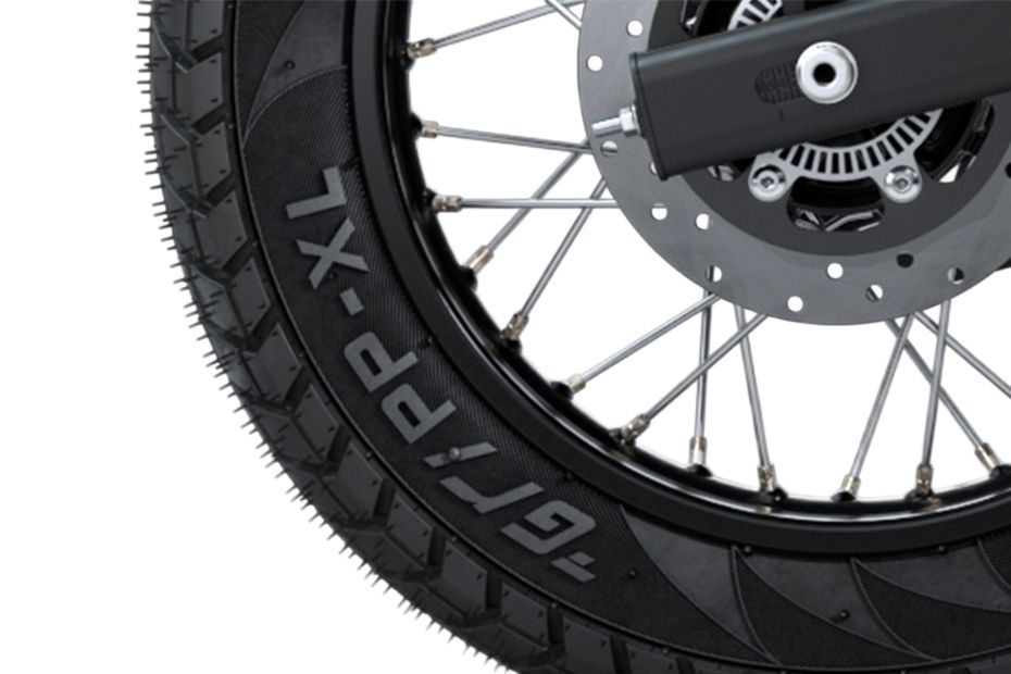 Rear Tyre of Himalayan 440