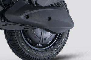 Rear Tyre of Magnus Neo