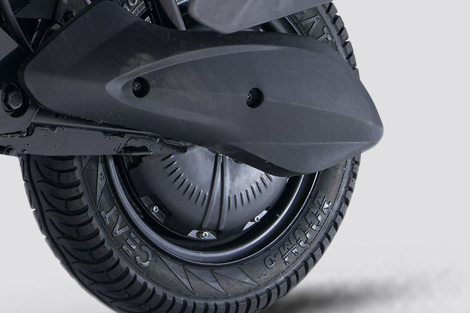 Rear Tyre of Magnus Neo