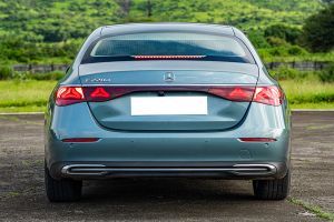 Rear View Image of E-Class