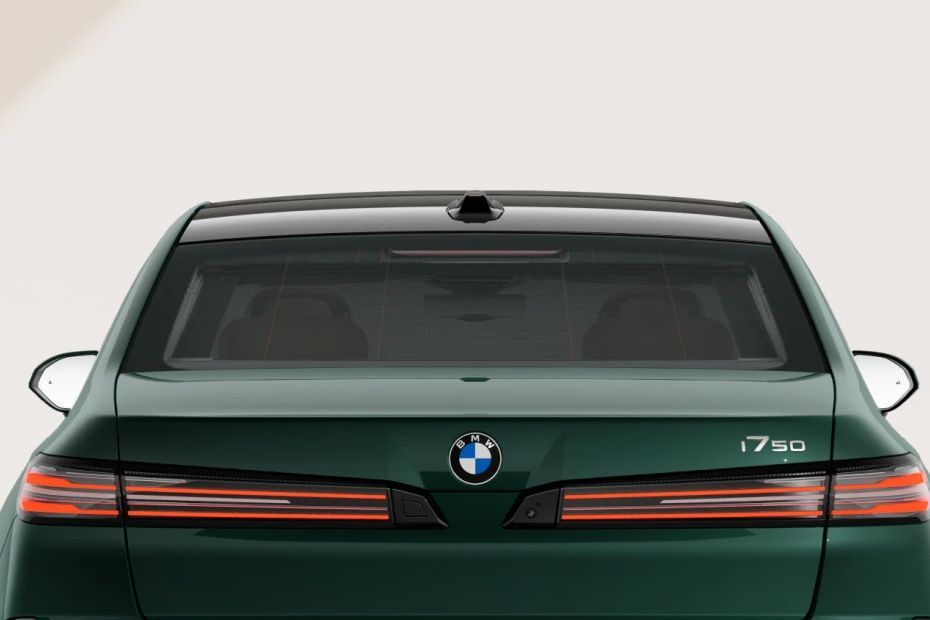 Rear WindShield Image of i7