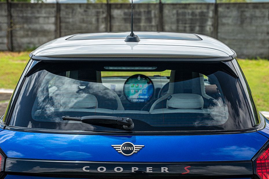 Rear WindShield Image of Cooper S