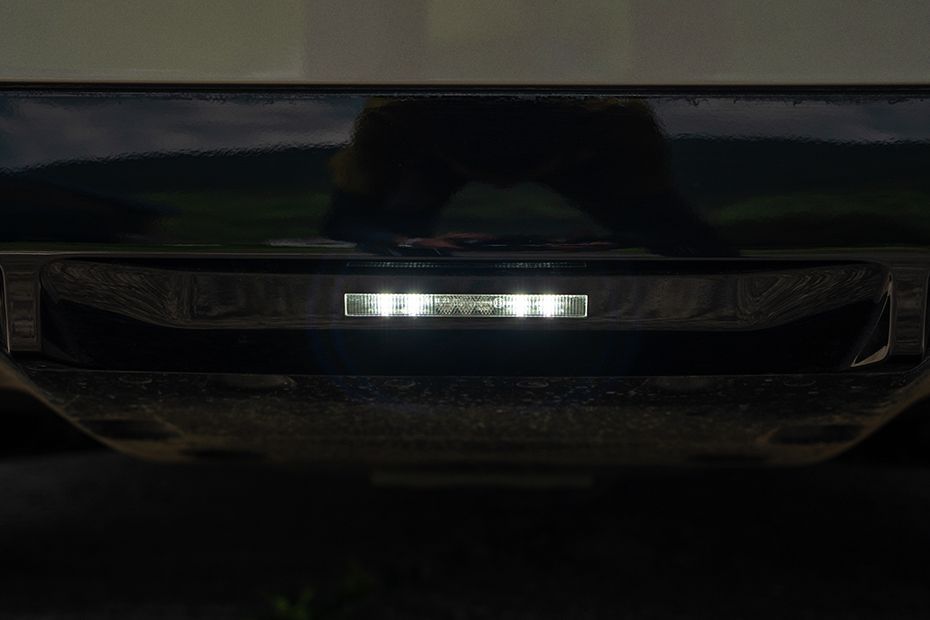 Reverse Lamp Image of i5 LWB
