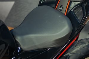 Rider Seat of Apache RR 310