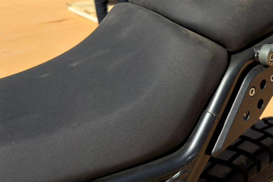 Rider Seat of Himalayan 440