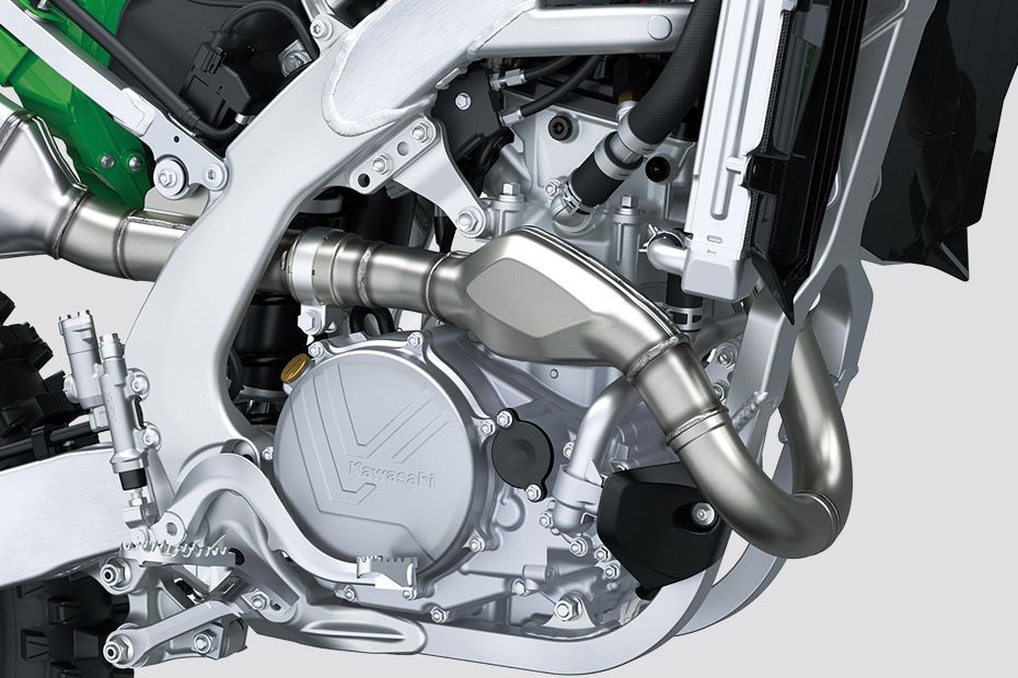 Engine (Right) of KX 450