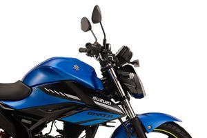 Side Fairing of Gixxer