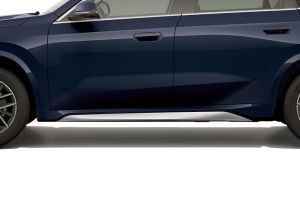 Side Skirt Image of X1 LWB