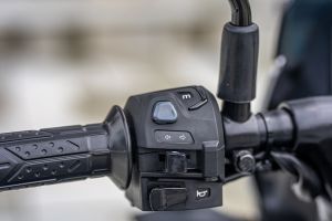 Turn Indicator Switches of Pulsar 125