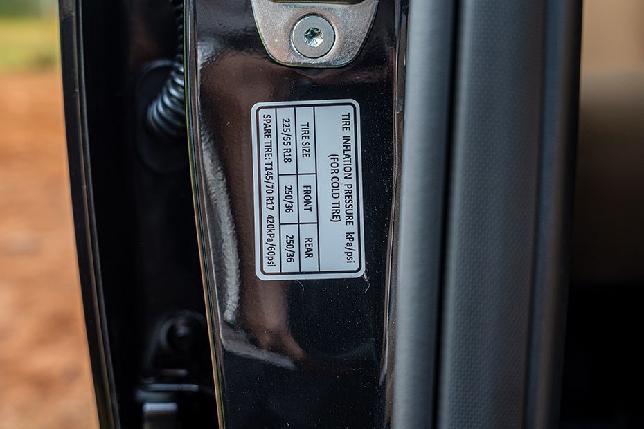 Tyre Pressure Information Image of Hector Tomahawk EV