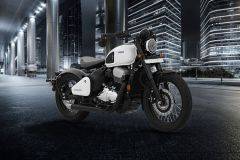 Jawa Motorcycles 42 Bobber Moonstone White