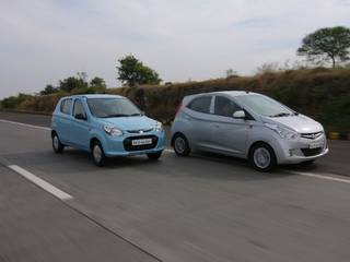 Maruti Alto 800 vs Hyundai Eon: Shootout Photos!