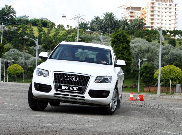 Audi Q5 Zigwheels