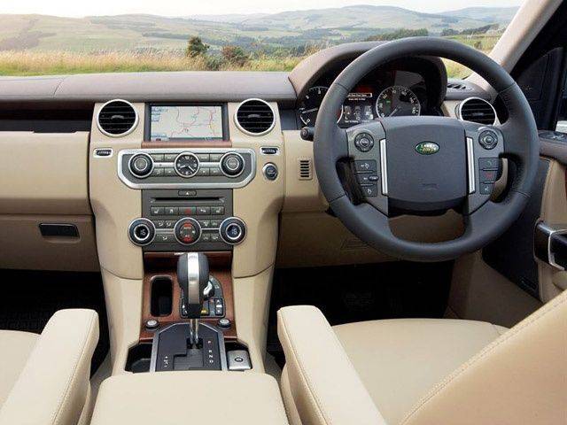 Land rover discovery 4 интерьер