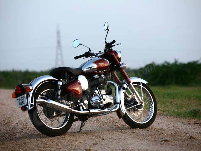 New Royal Enfield Classic 500: Desert Storm and Chrome ...