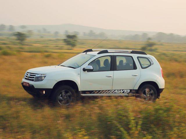 tata safari vs duster