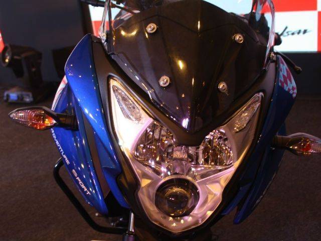 pulsar as 150 windshield price