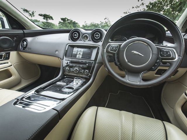2015 Jaguar Xj 2 0 Litre Petrol Interior Photo Gallery