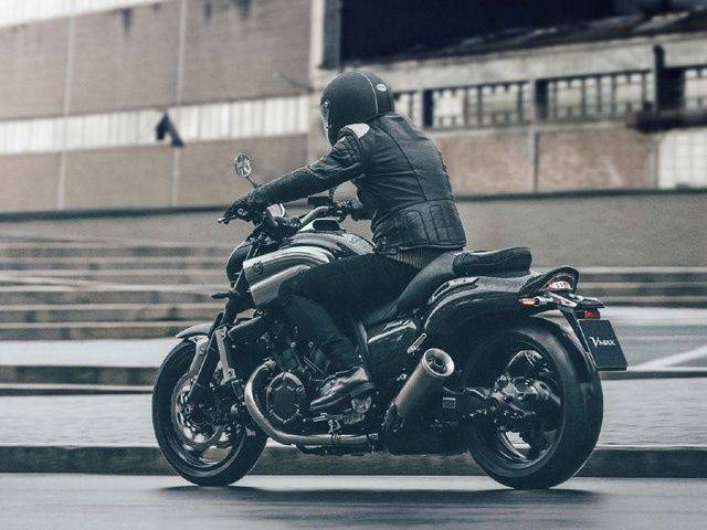 Yamaha VMAX Carbon Special Edition Photo Gallery