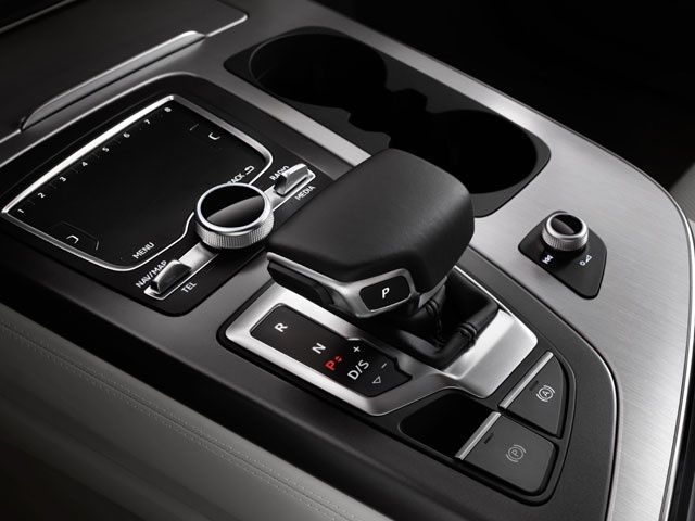 New 2016 Audi Q7 Interior Photo Gallery Review Zigwheels