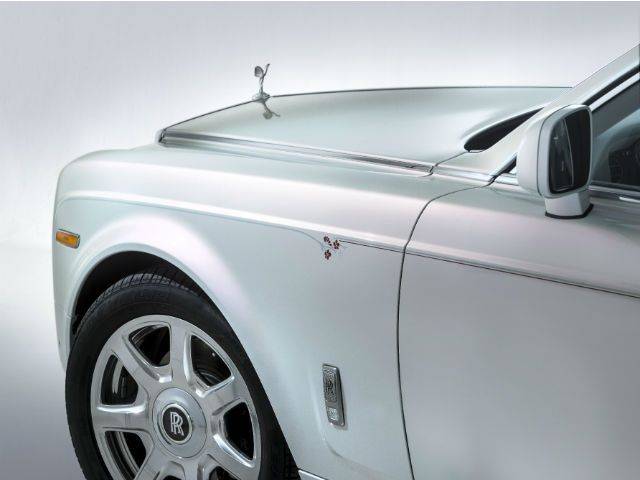 Rolls-Royce Phantom Serenity front detail