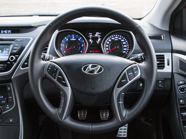2015 Hyundai Elantra Facelift Interior Gallery Zigwheels