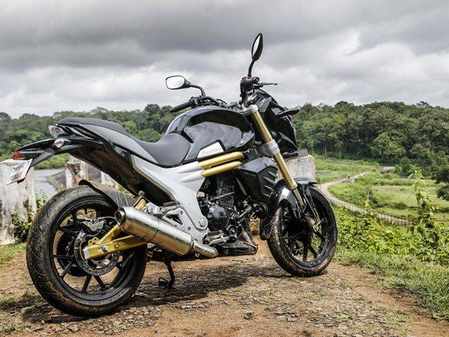 Mahindra MOJO XT 300 Images, MOJO XT 300 Photos & Videos, 360 view