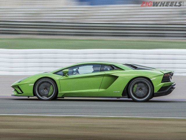 Lamborghini Aventador Images, Aventador Interior & Exterior Photos, 360 ...