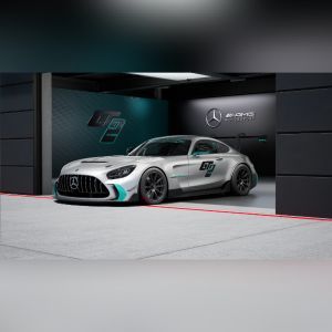 Mercedes AMG GT2 Customer Race Car Revealed : Top highlights