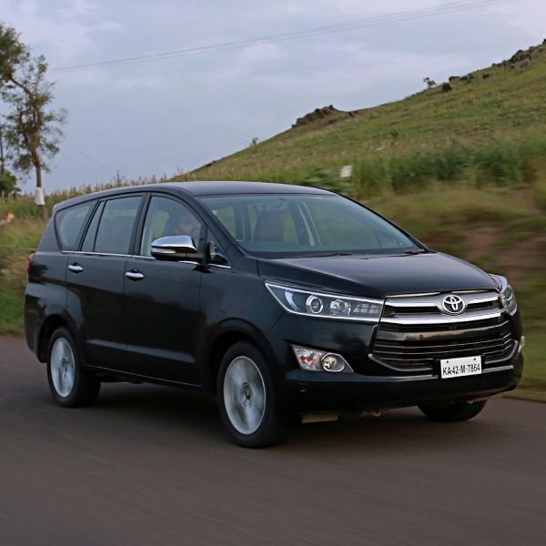 toyota-innova-crysta-diesel-to-make-a-comeback-in-india