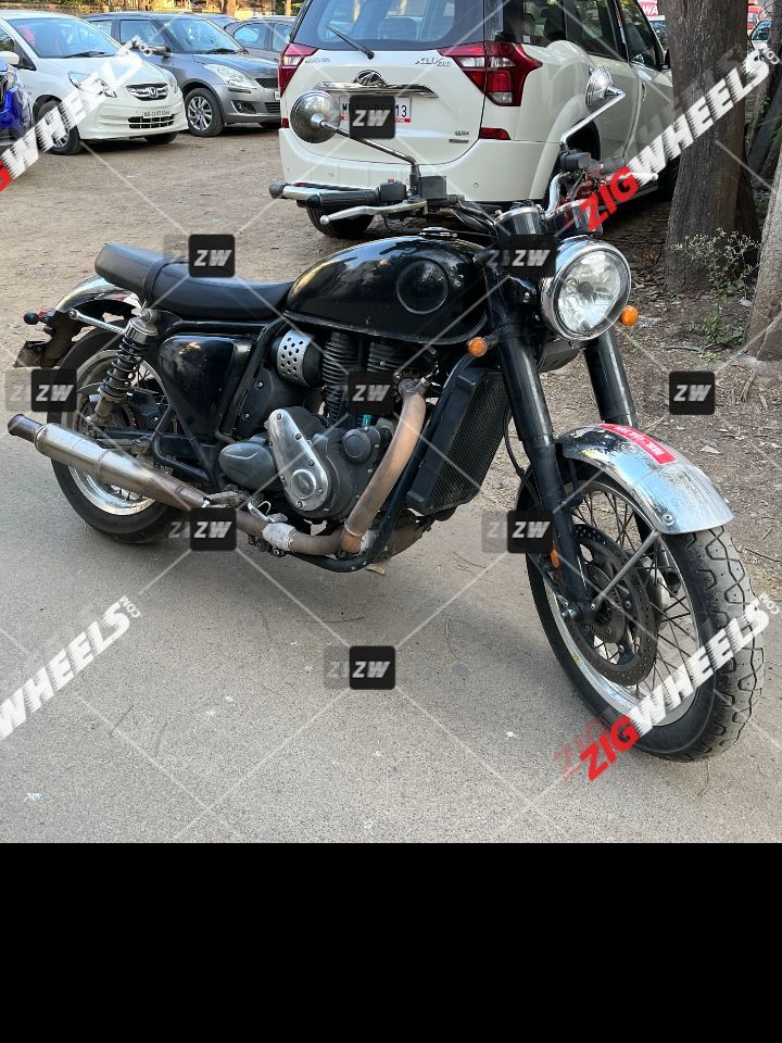 We spotted the BSA Gold Star on test again