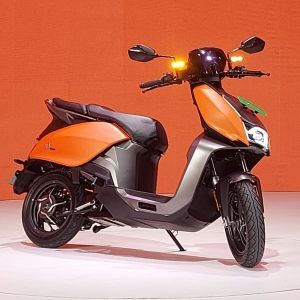 Ways To Charge The Vida V1 E-scooter