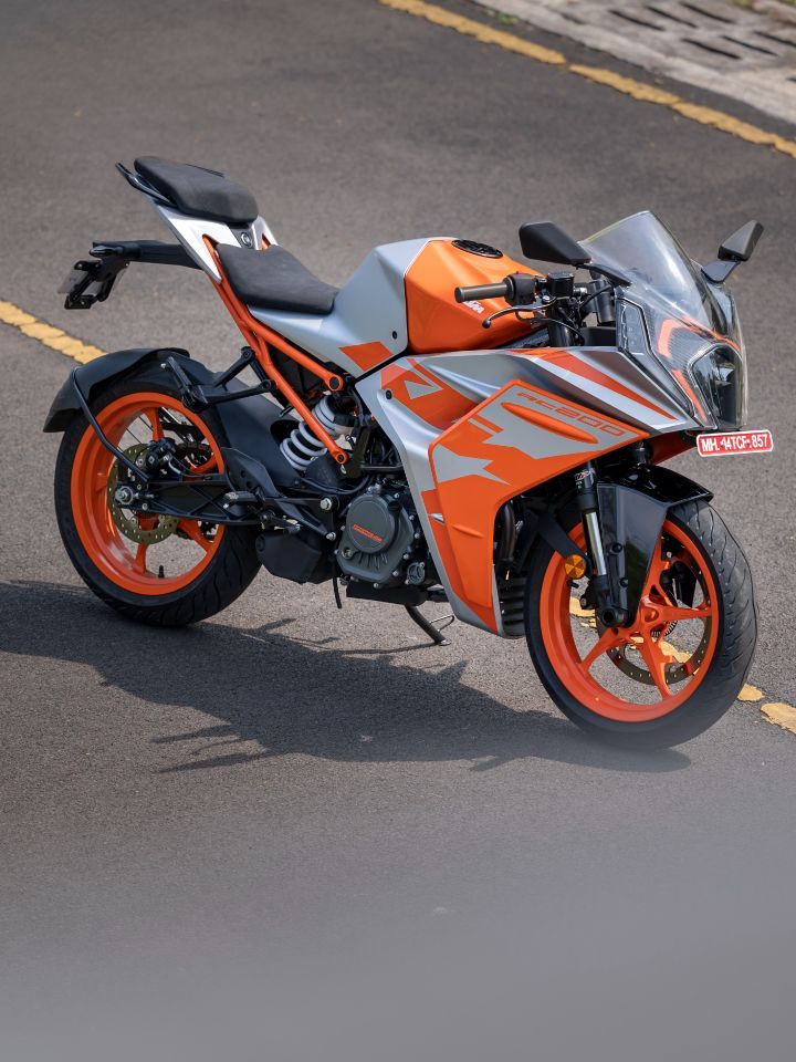 KTM RC200 - Most powerful 200cc bike in India