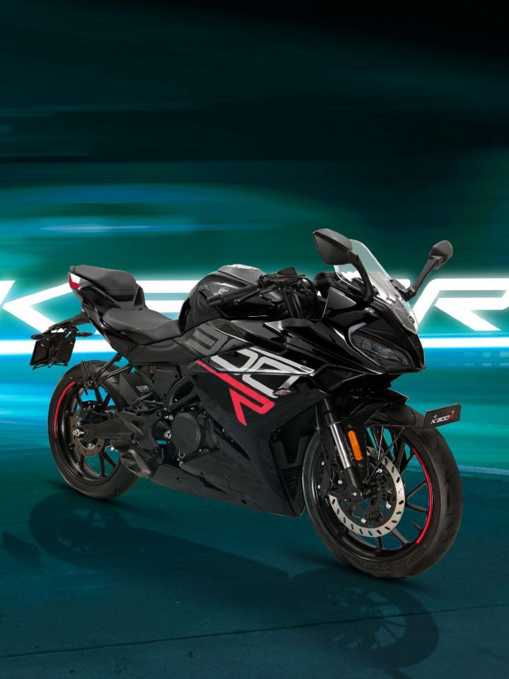The Keeway K300R is priced at Rs 2,99,000 (ex-showroom Delhi), what else can you buy for that money?