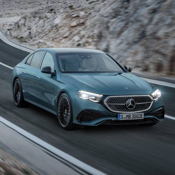 New Mercedes E-Class Sedan Unveiled