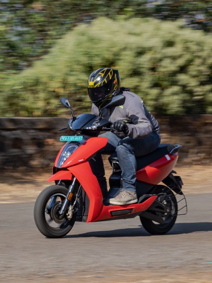 Ather launched a base variant of the 450X e-scooter, but it cannot be updated with the Pro Pack later