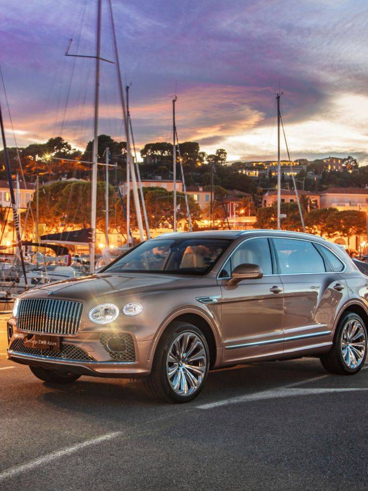 The Bentley Bentayga V8 SUV Is a Smarter Buy than the W12 Model