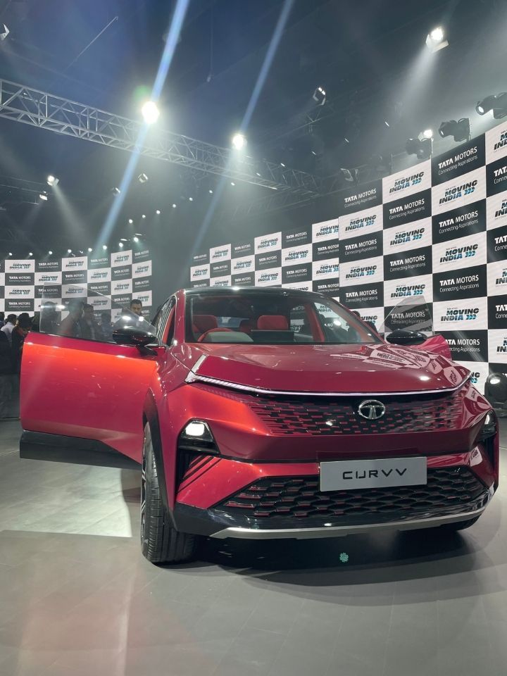 Tata Curvv ICE Concept SUV First Look At Auto Expo 2023