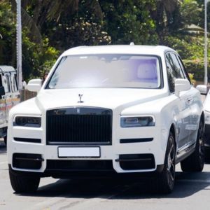 Shah Rukh Khan Adds Another Rolls-Royce To His Garage, This Time It's An SUV