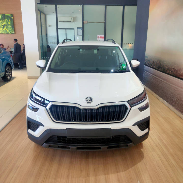 New Skoda Kushaq Onyx Edition Reaches Dealerships, This Could Be Its Price!