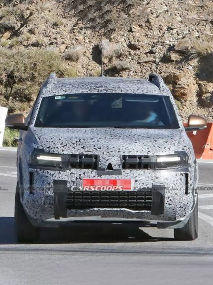 Third generation Renault Duster spotted testing in Europe