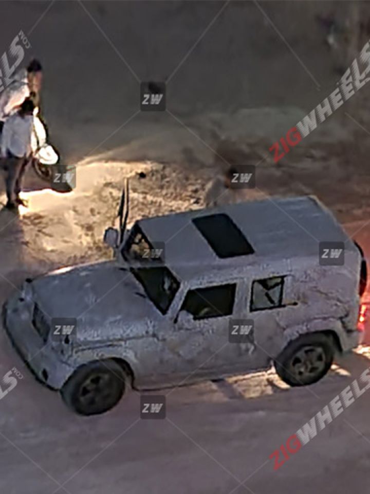 New top down spy shots reveal a single-pane sunroof on the upcoming 5-door Thar