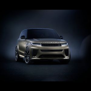 Meet The Most Powerful Range Rover EV: The New Sport SV!