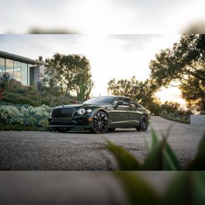 Bentley Flying Spur V6 Hybrid Launched: Top 7 Highlights