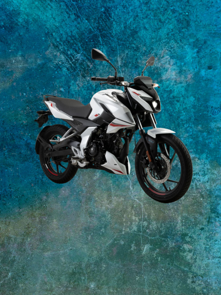 Bajaj recently launched the new Pulsar N150
