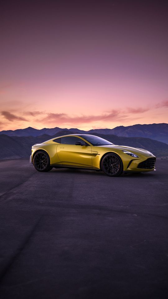 2025 Aston Martin Vantage revealed with aggressive styling and more powerful V8 engine