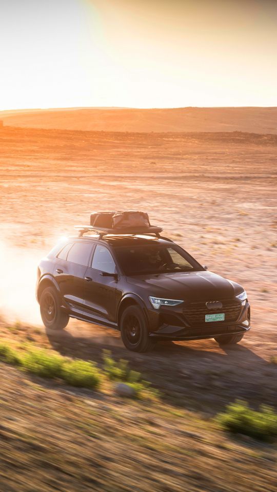 The Audi Q8 e-tron edition Dakar is based on a 55 e-tron