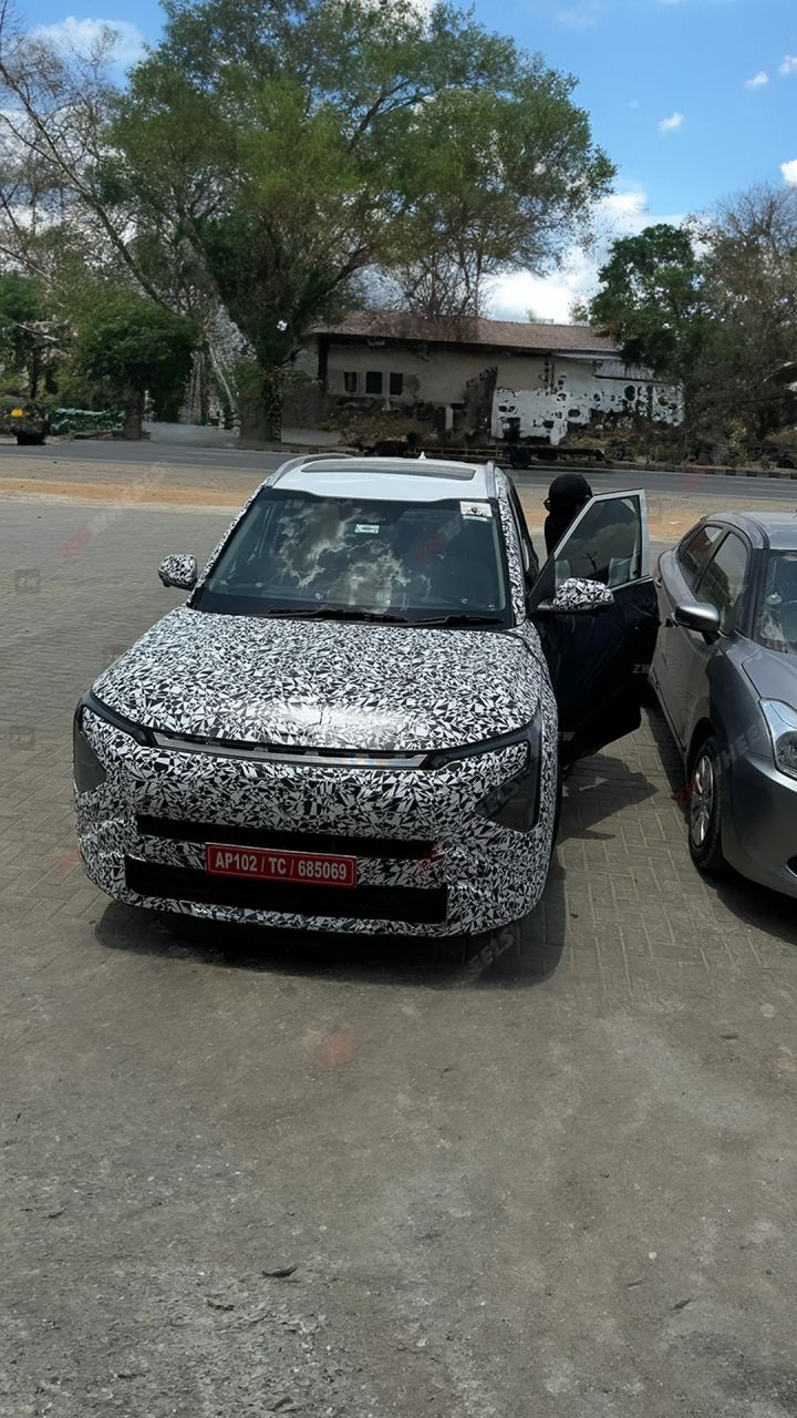 Kia Carens facelift spied testing on Indian roads ahead of its launch