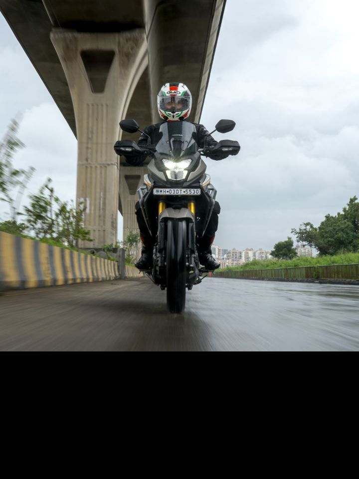 We rode the Honda CB200X recently & here’s what we think about the bike’s real world performance